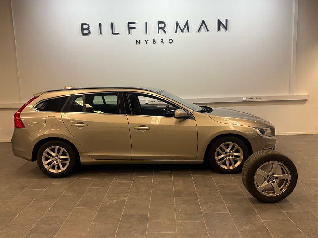Volvo V60 D4 Geartronic Momentum Dragkrok|Värmare