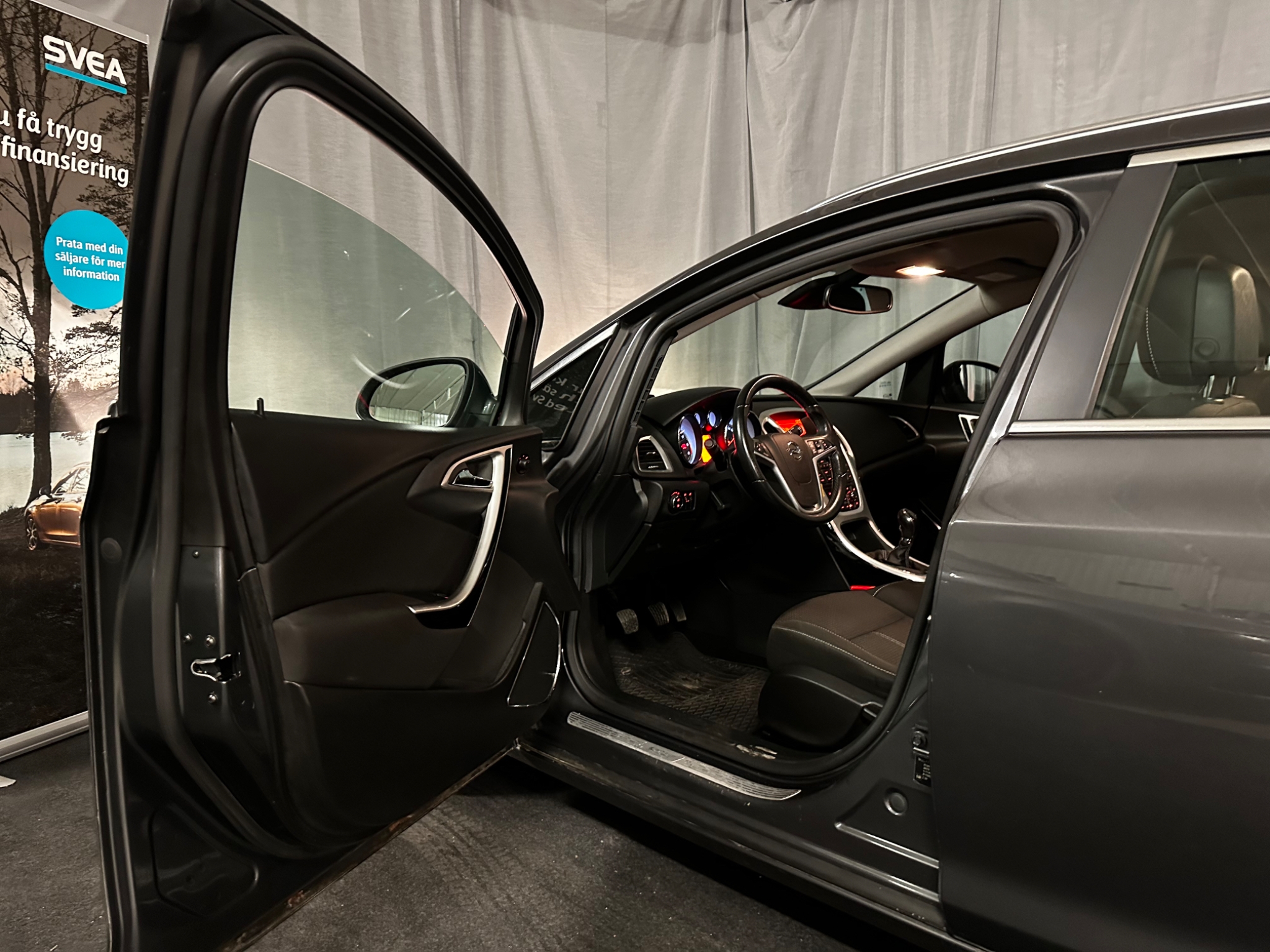 Opel Astra 2012, bild 7/45