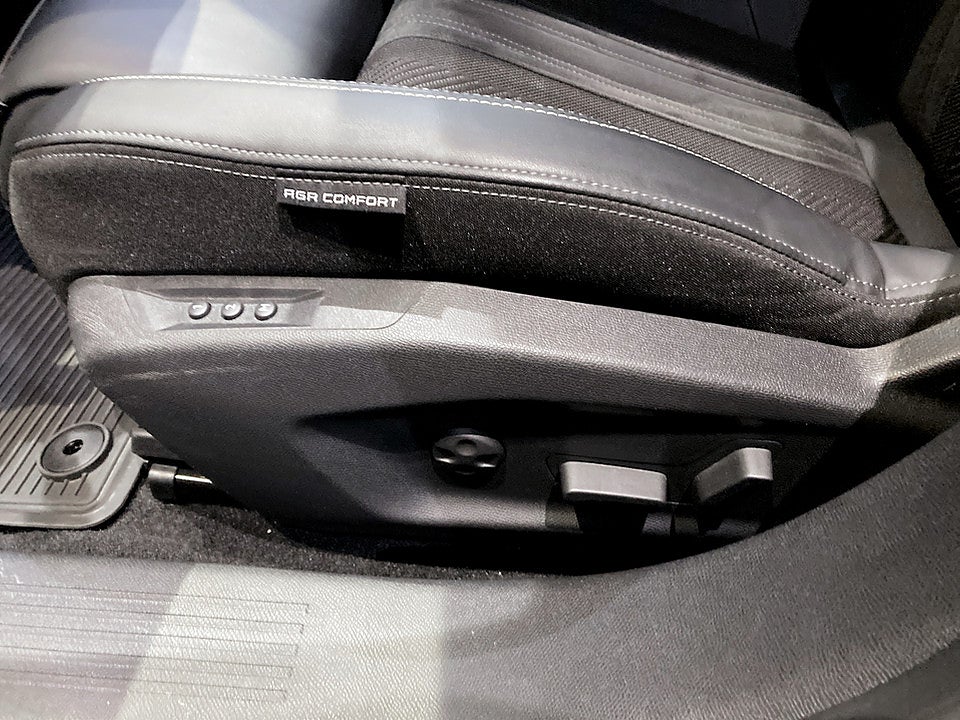 Bild på Peugeot 308 5D GT 1.2 PT 130hk Aut B-KAMERA ELSTOL MED MINNE