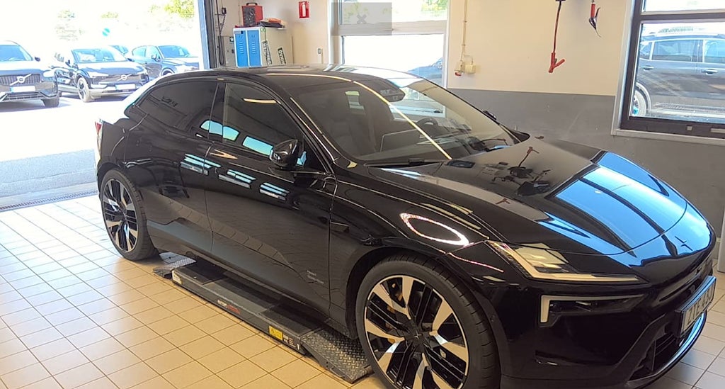 Polestar 4 Long range Dual motor Performance Drag Läder 