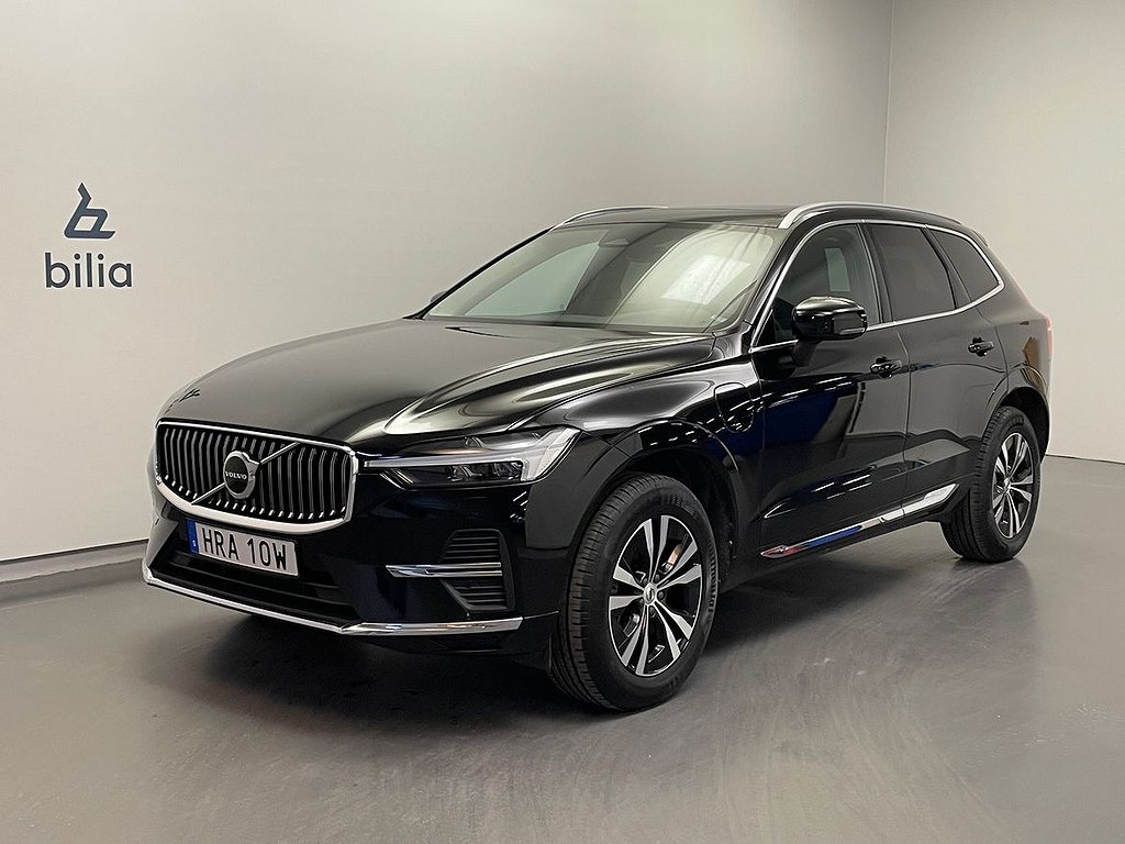 Volvo XC60 Recharge T6 Core Edition / Ljuspaket, Dragkrok /