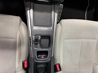 Citroën C4 1.6 e-HDi Airdream  S&V-däck/Panorama/Drag/M-värm