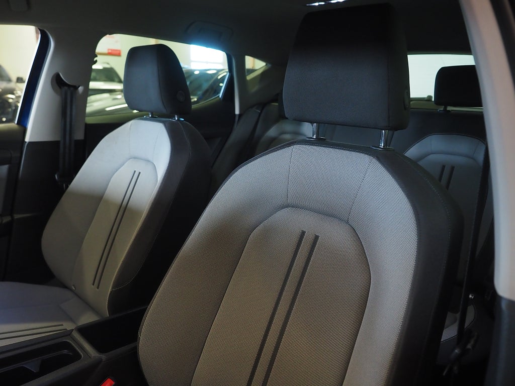 Seat Leon 1,0 TSI 110hk 5d Style Pluspaket Komfortpaket Cockpit 2021