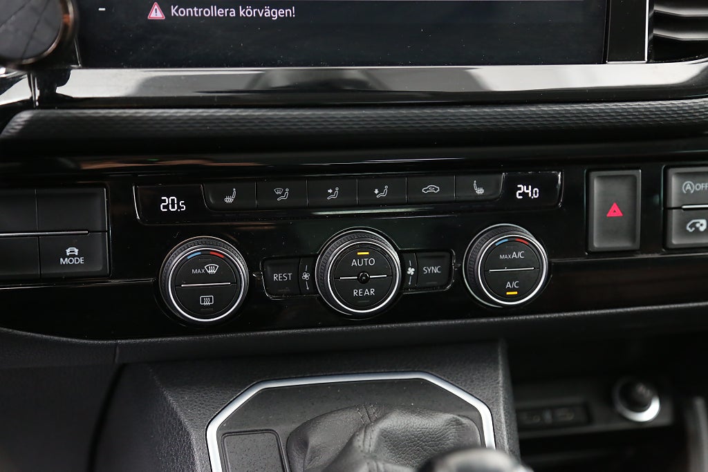 Volkswagen Multivan T6.1 TDI 4M Highline DSG Värmare Drag 2020