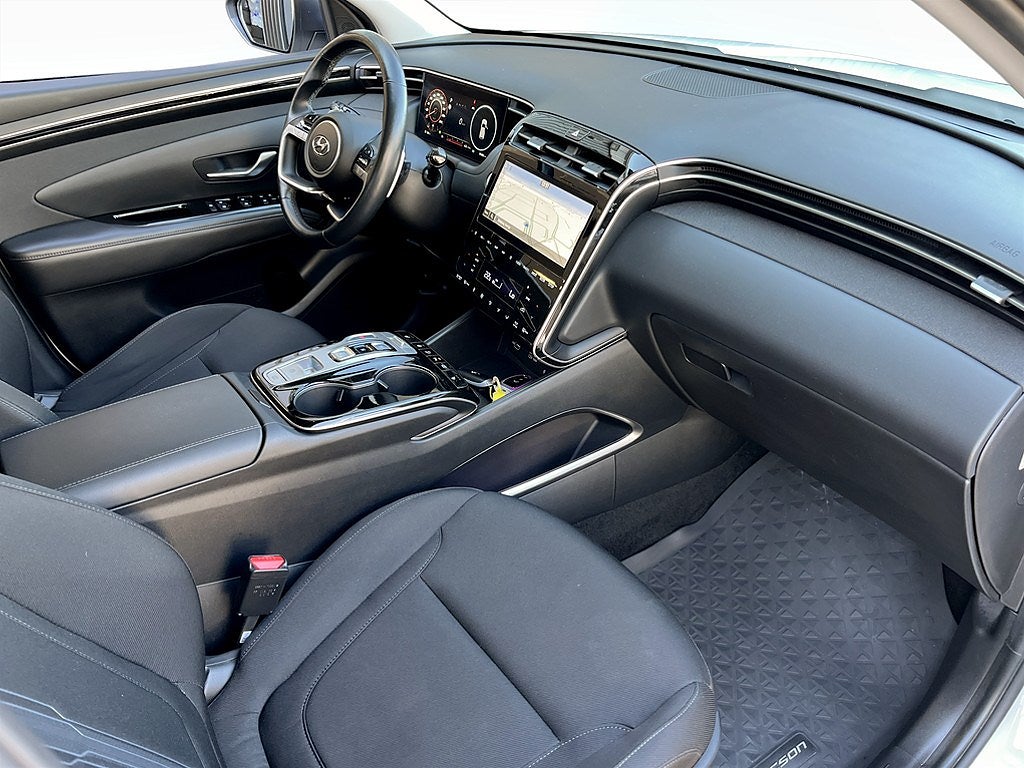 Bild på Hyundai Tucson Essential HEV 230hk Aut - B-KAMERA, CARPLAY