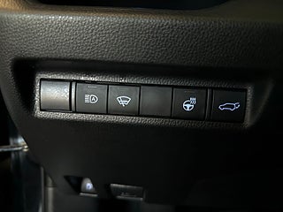 Toyota RAV4 Plug-in Hybrid E-CVT Active S&V-hjul Backkamera Carplay – bild 18