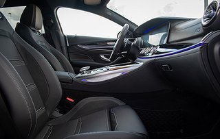 Sedan Mercedes-Benz AMG GT 8 av 25