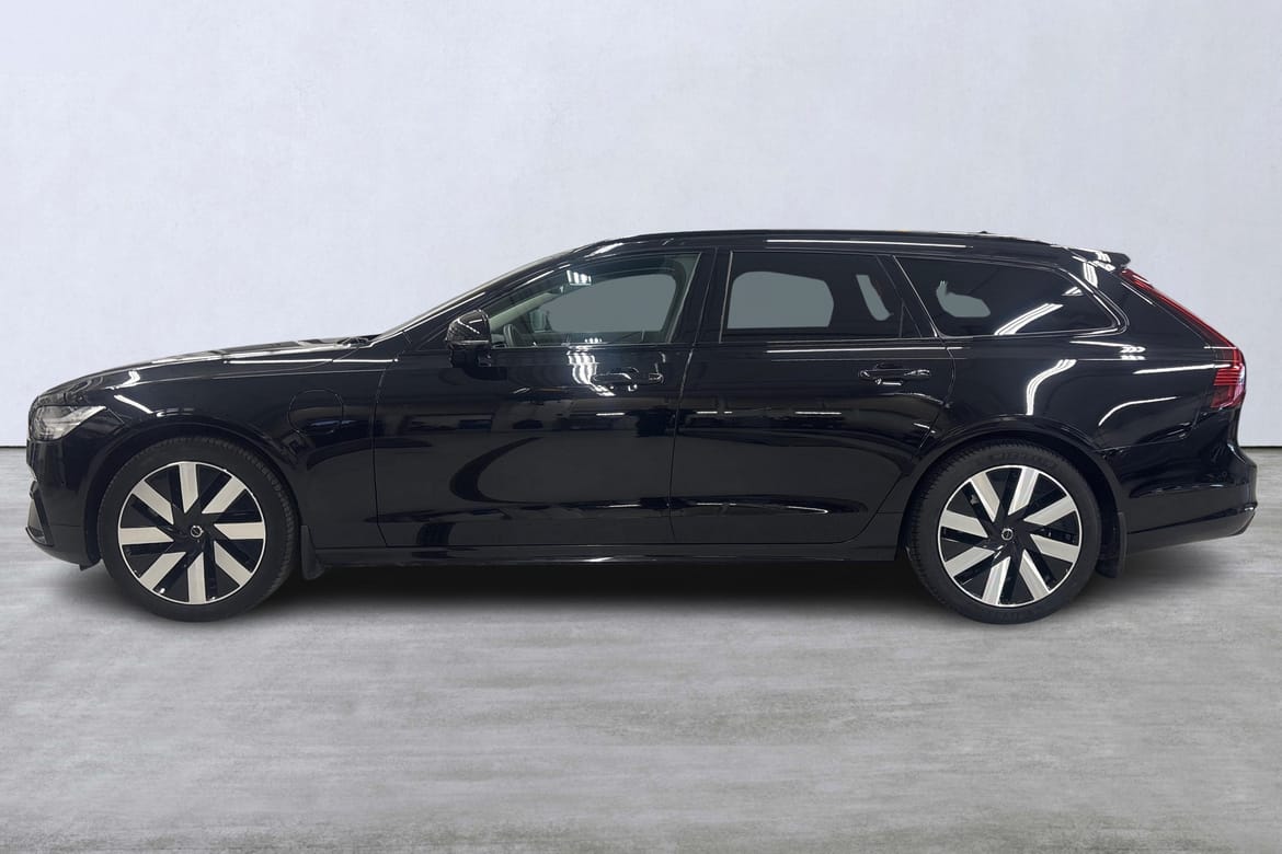 Volvo V90 T6 Plus Dark Nordic Edition 2025, bild 2/10