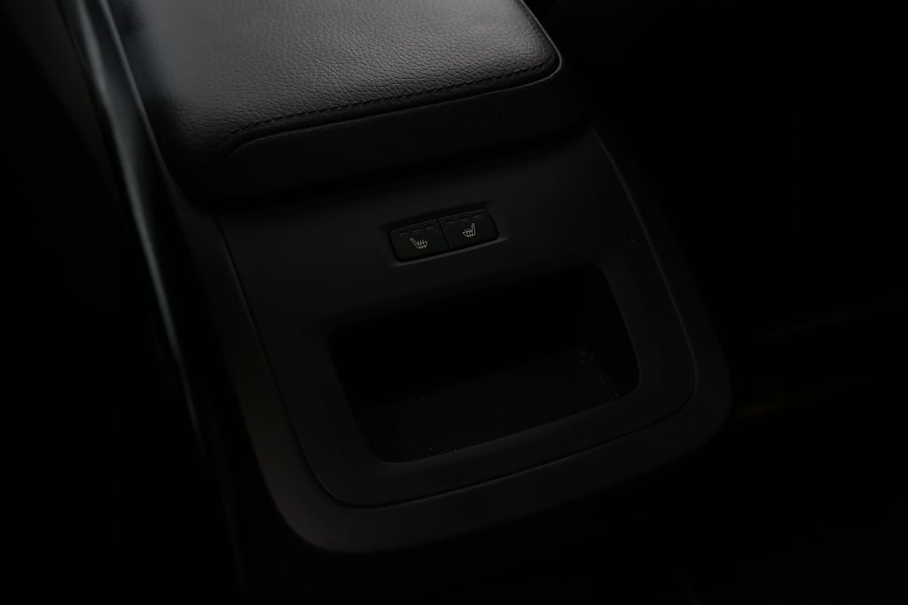 Volvo XC60 D5 235hk R-Design AWD 360° l  H/K l 22" l Panorama Drag 2019