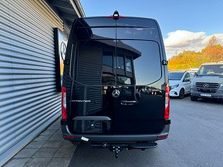 Transportbil - Skåp Mercedes-Benz Sprinter 14 av 23