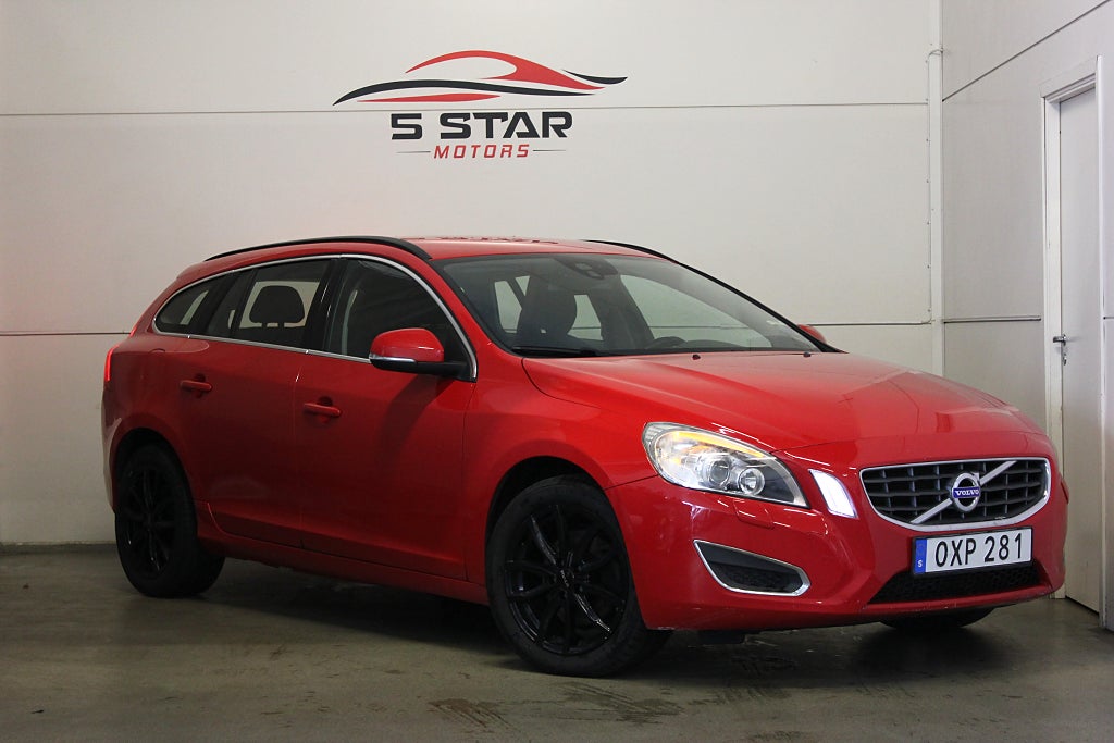 Volvo V60 T3 Momentum Euro 5 150hk, P-sesnor Bluetooth