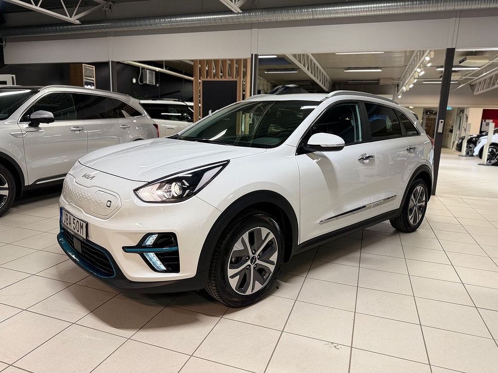 Kia E-Niro e-Niro Advance 4,99% Ränta I Vinterhjul I Adaptiv farthållare I 