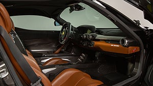 Ferrari LaFerrari värderas till mellan 3 och 3,4 miljoner dollar. Foto: RM Sotheby’s. 