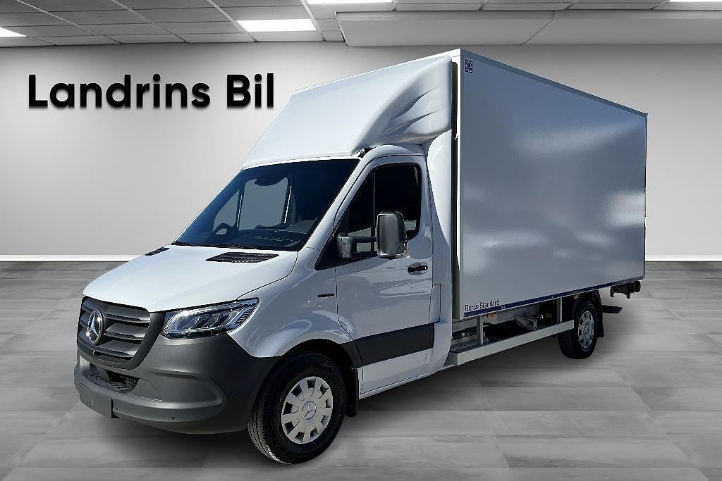 Mercedes-Benz eSprinter 420 EH A3 PRO Volymskåp m. Lyft *OMG LEVERANS*