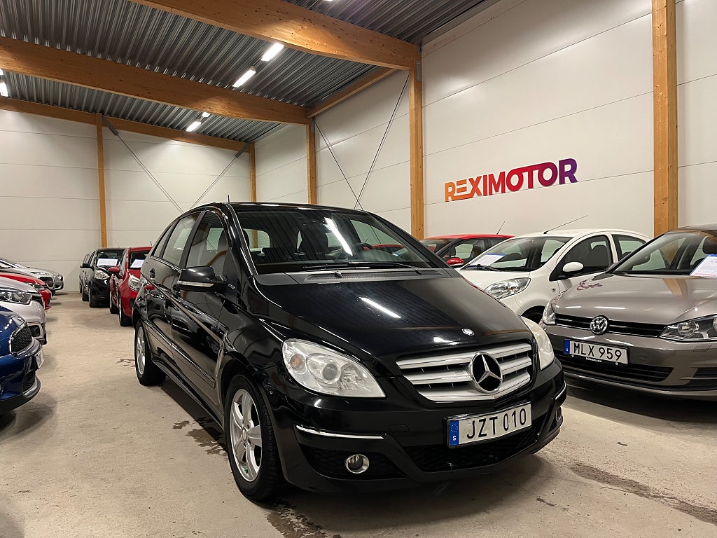 Mercedes-Benz B 170 NGT BlueEFFICIENCY Autotronic Euro 5