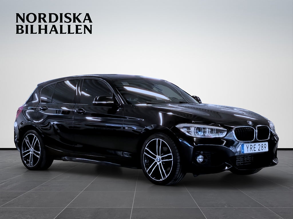 BMW 120D xDrive 5-dörrars Steptronic M Sport Nyservad Alcantara