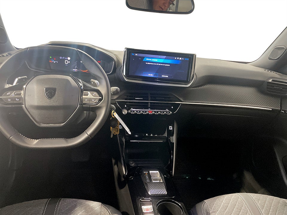 Bild på Peugeot 2008 Allure Hybrid 145hk Aut B-KAMERA CARPLAY