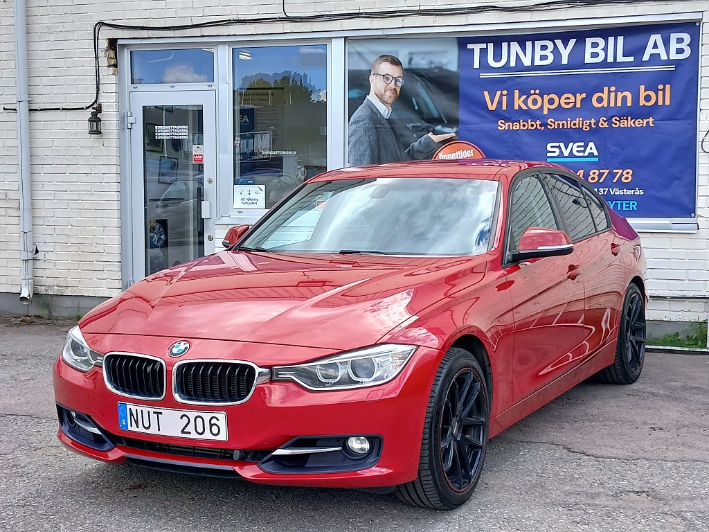 BMW 328i Sedan Sport line 245 Hk/Kedja/Besik/P-Sens/Servad/Värma