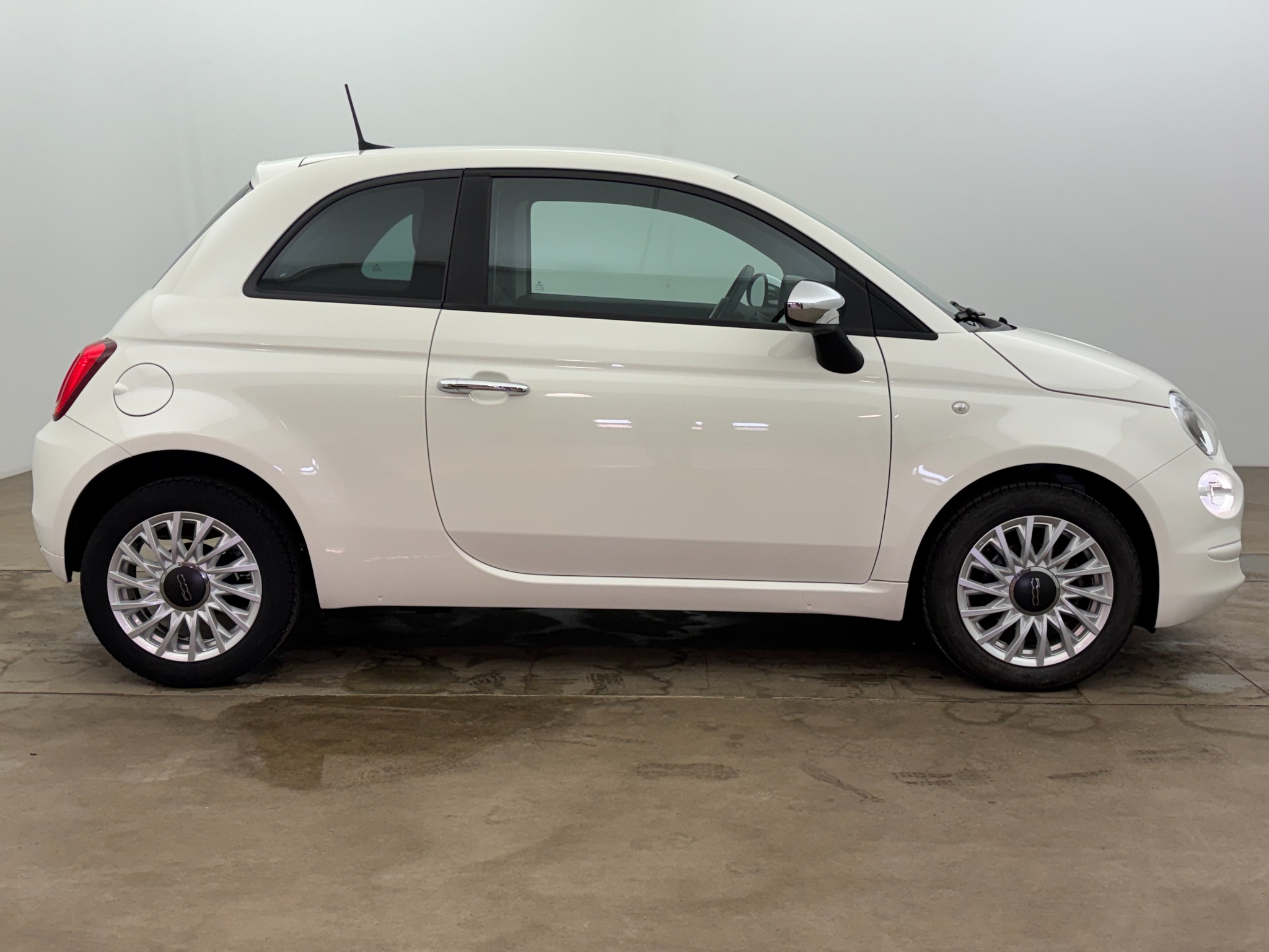 Fiat 500 Hybrid 70hk 2023, bild 7/53