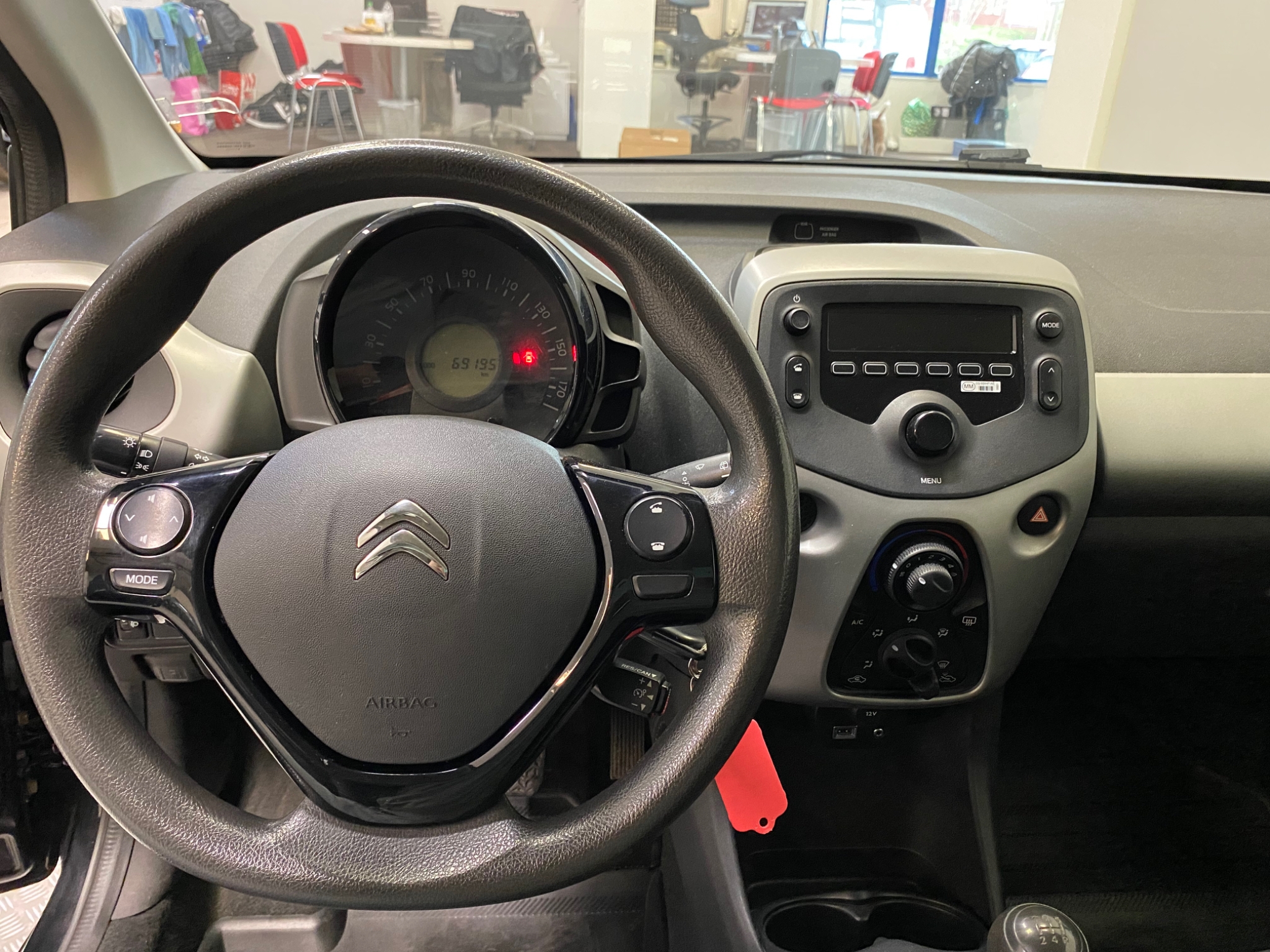 Citroen C1 5-dörrar 1.2 VTi 2014, photo 7/38