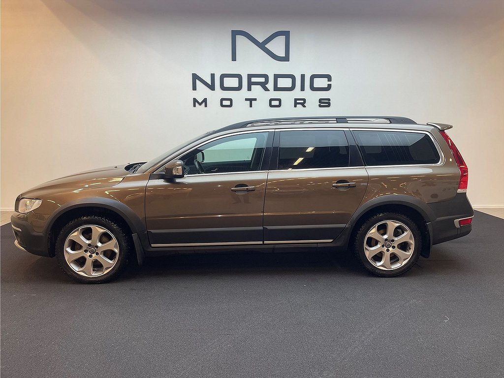 Volvo XC70 D4 AWD/Summum/V-Hjul/Värmare/Drag