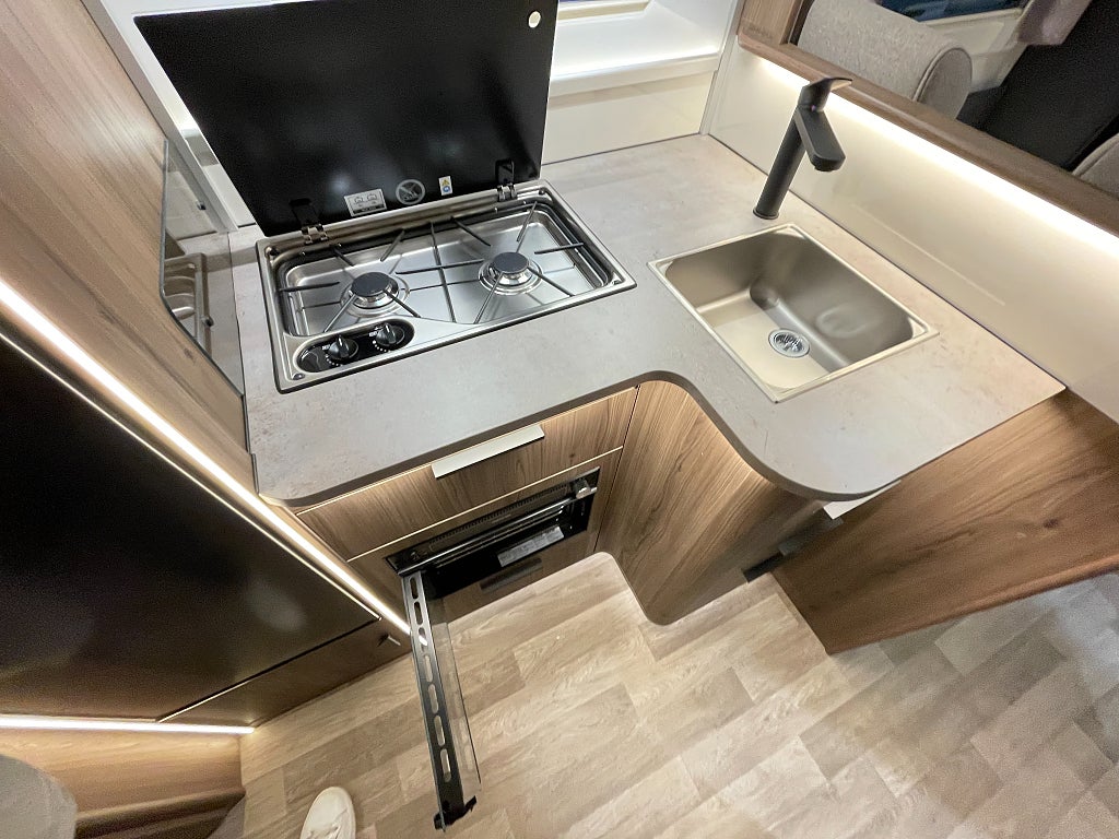 Kabe Novum 750 LGB / ALDE / Automat / Mercedes /   - Kabe