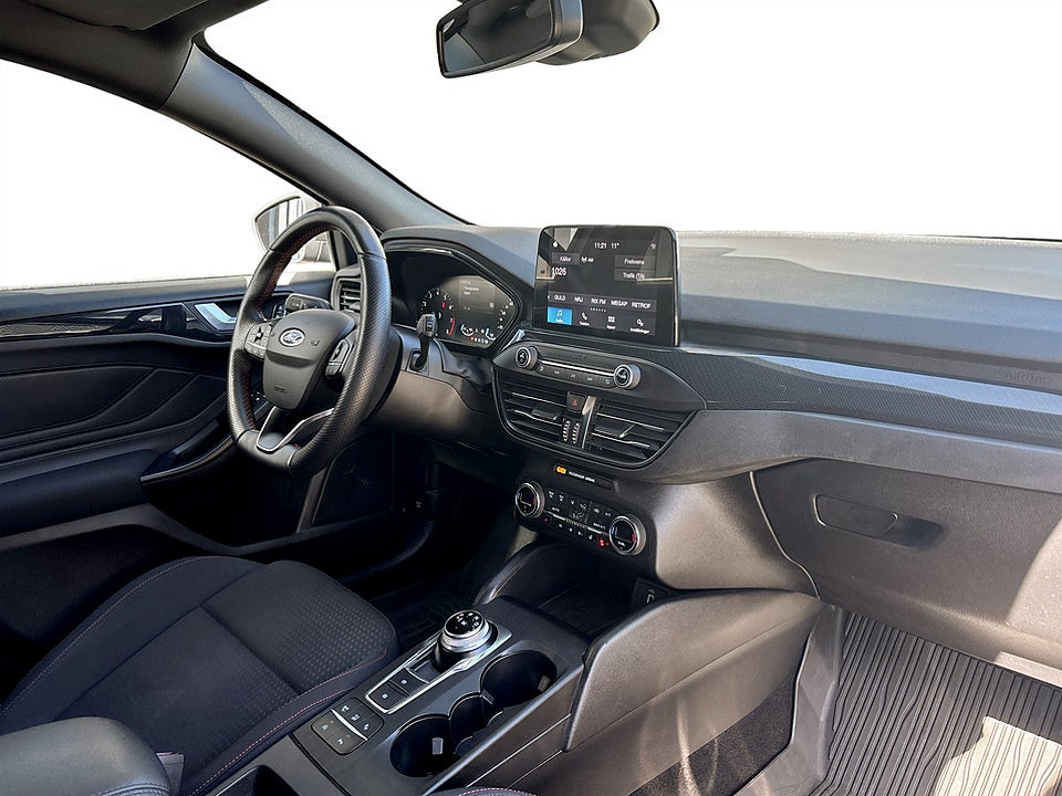 Bild på Ford Focus Kombi ST-Line 1.0 125hk Aut BACKKAMERA