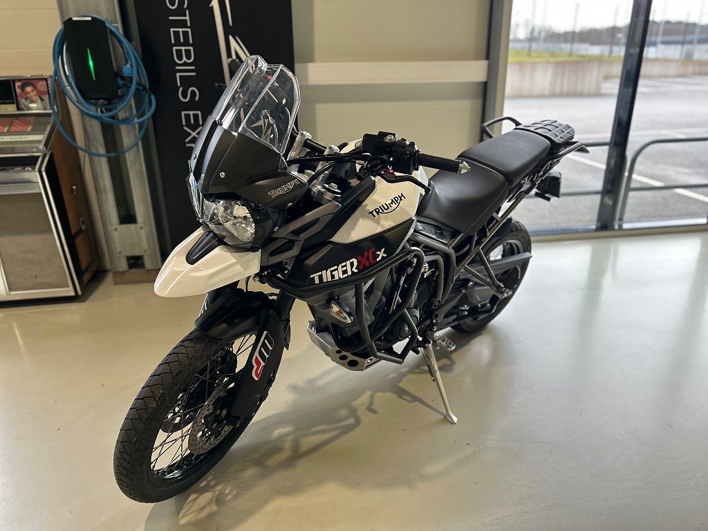 Triumph Tiger 2016 - miniatyr 2