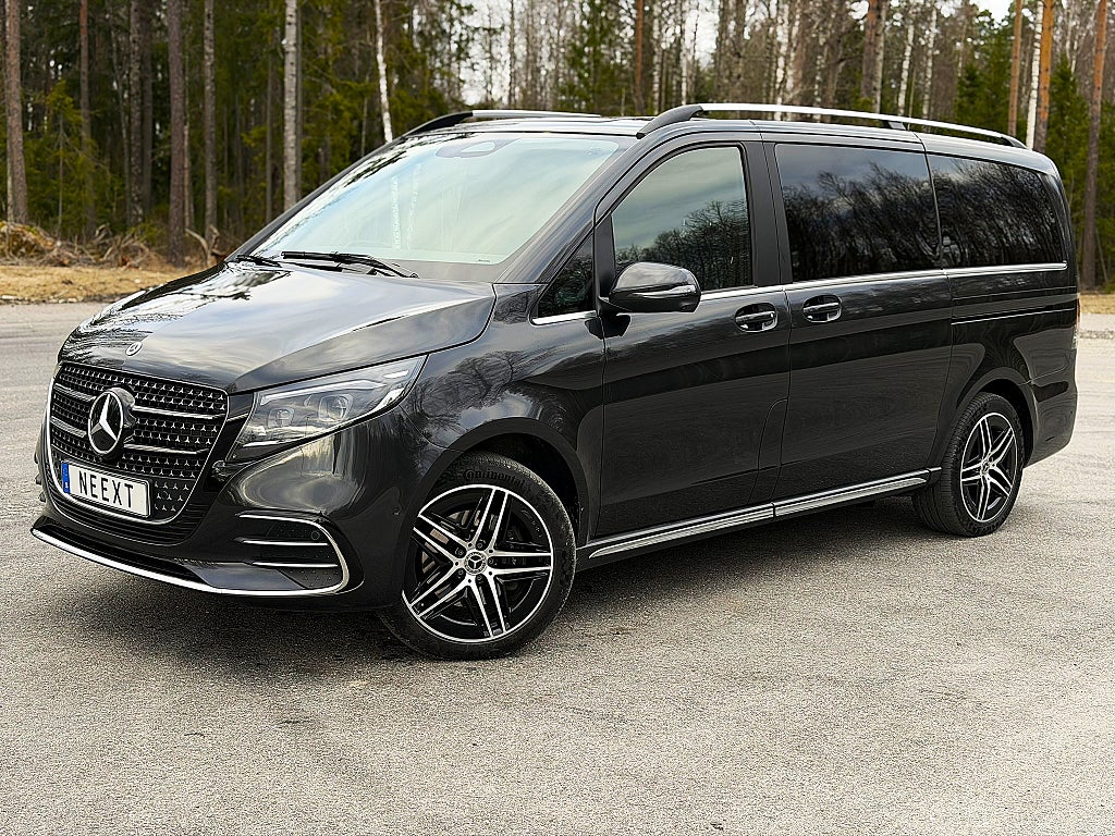 Mercedes-Benz V 300d 4MATIC 3.2t  AMG / 7 SITS / DRAG / Fullutr!
