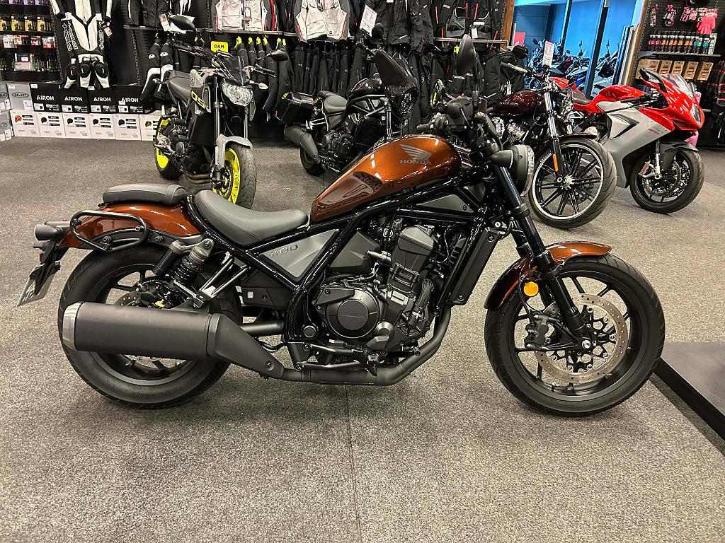Honda CMX1100 Rebel 