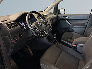 Volkswagen Caddy Combi 2.0 TDI 4M Dvärmare Drag B-kamera S&V Takräcke