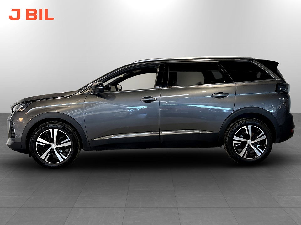 Bild på Peugeot 5008 GT 1.2 PT 130hk Aut 7-SITS B-KAMERA CARPLAY