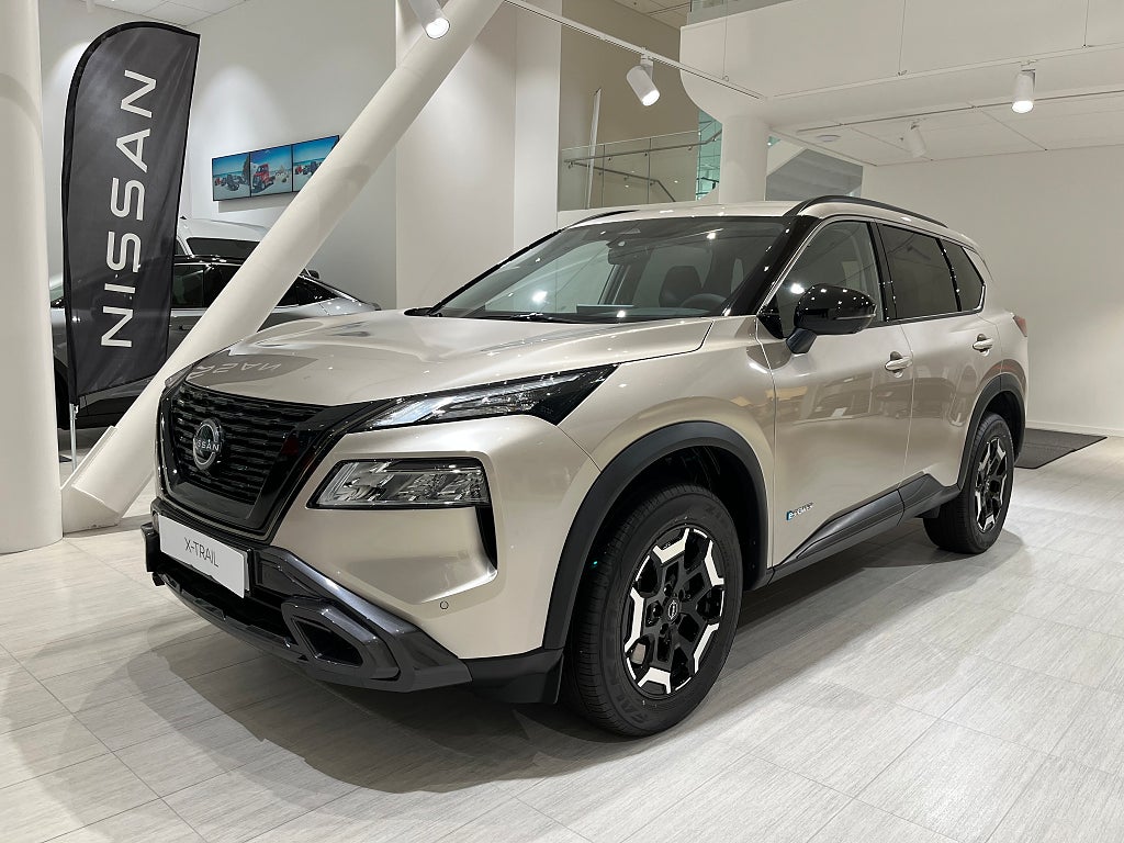 Nissan X-Trail e-4ORCE N-trek inkl serviceavtal
