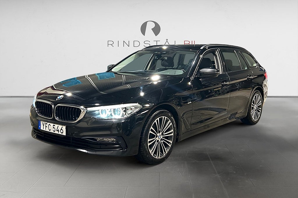 BMW 520d xDrive Touring AUT 190 HK SPORT LINE DRAG NAVI NYSERV