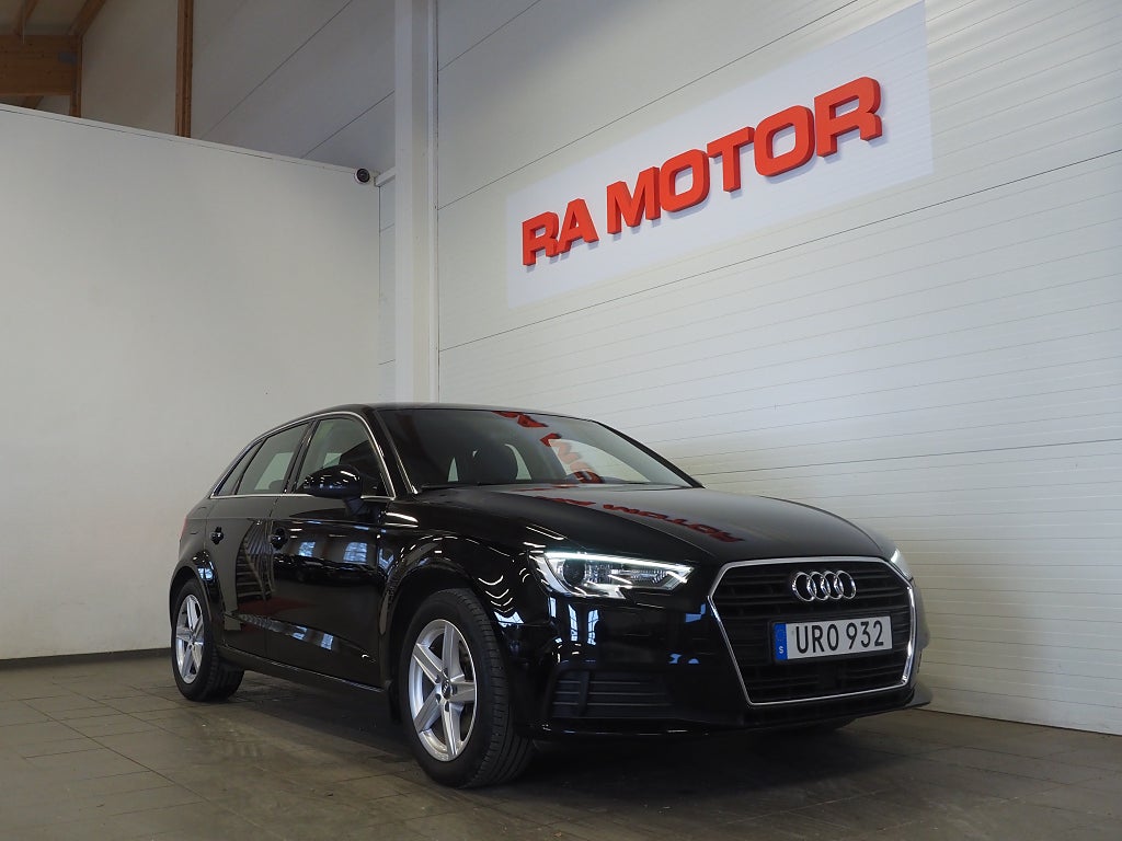 Audi A3 Sportback 35 TFSI 150hk Proline | Dragkrok | 2020