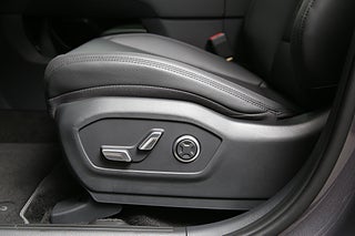 SUV Hyundai Santa Fe 9 av 22