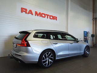 Kombi Volvo V60 4 av 23