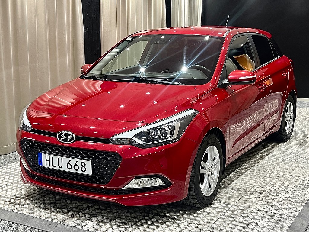 Hyundai i20 1.2 84hk Premium Rattvärme Farthållare Toppskick