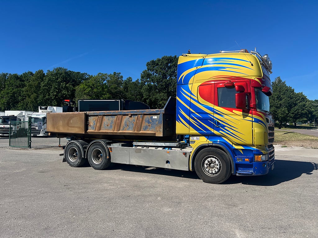 Scania R560 V8 6x4 Lastväxlare, Tandem