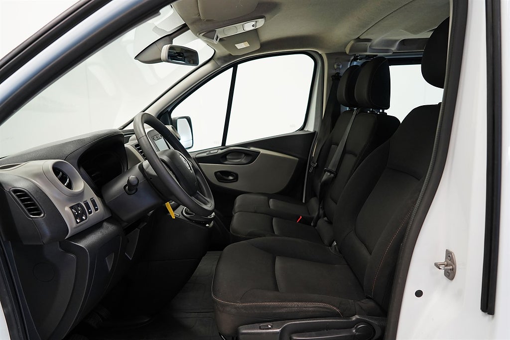 Renault Trafic 2019 - miniatyr 6