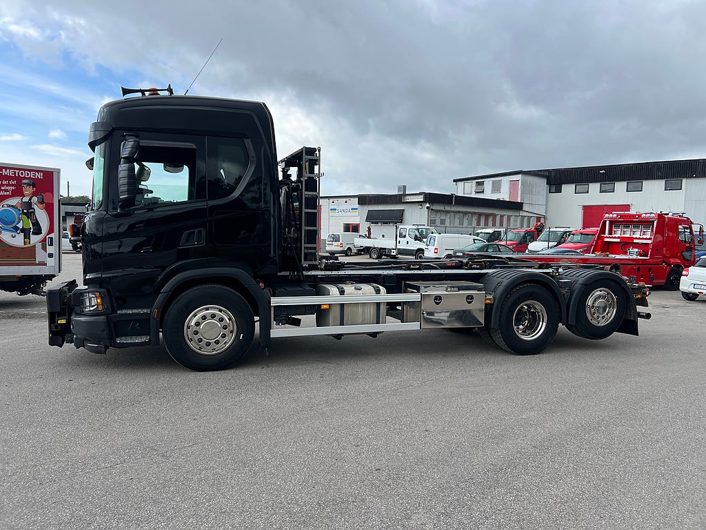 Scania G450 6x2*4 XT Lastväxlare, Fullt Plogutrustad