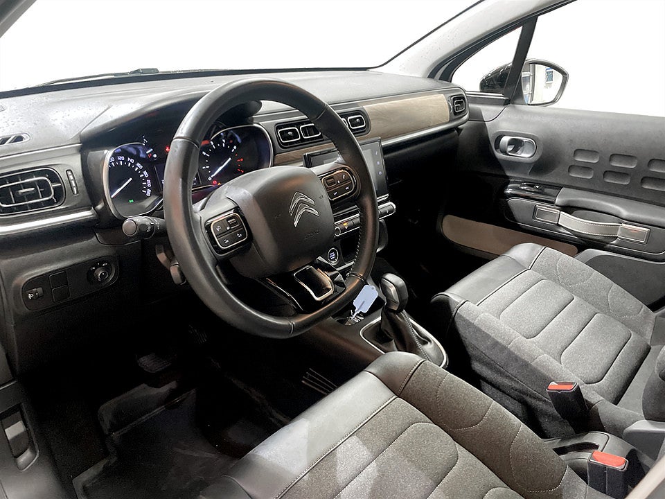 Bild på Citroën C3 Shine 1.2 PT 110hk Aut - CARPLAY, VÄRMARE