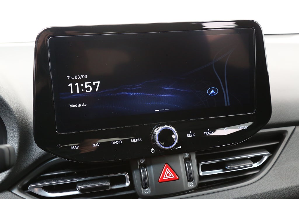 Hyundai i30 N-Line MHEV Kombi Automat Kamera Navi Carplay fd. demo 2025