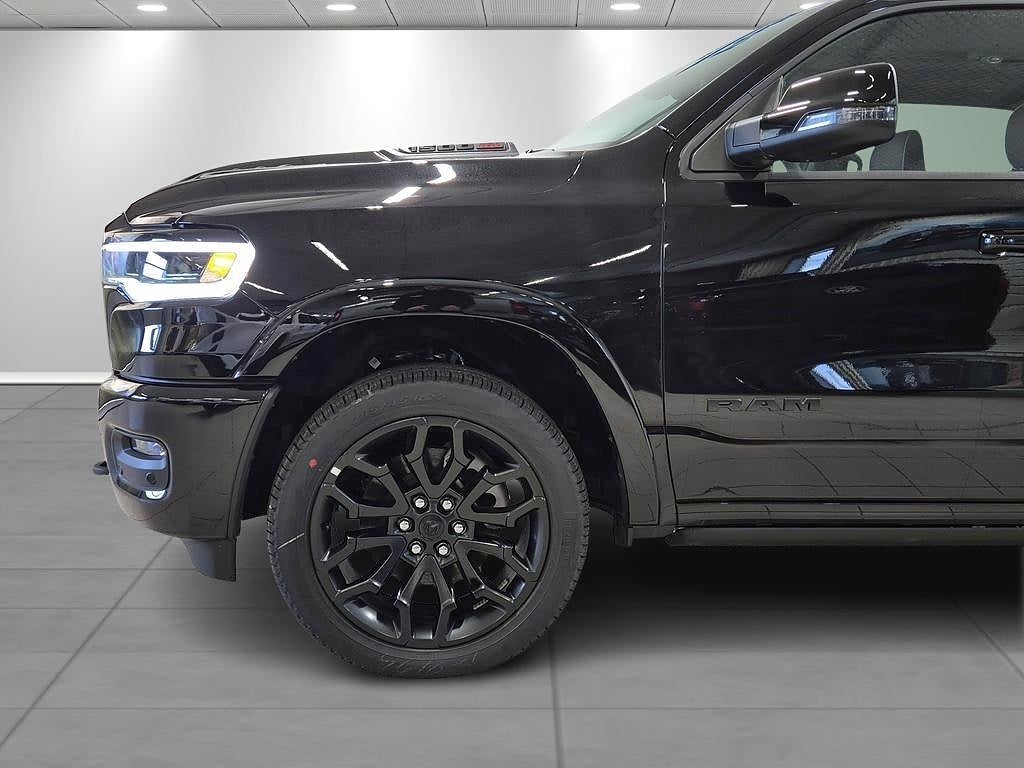 Dodge RAM 1500 Limited Night Ed RAMBOX Hurricane 540 hk Ebony-interior