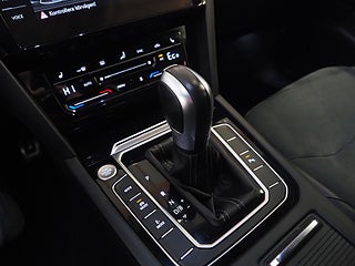 Kombi Volkswagen Arteon 17 av 24