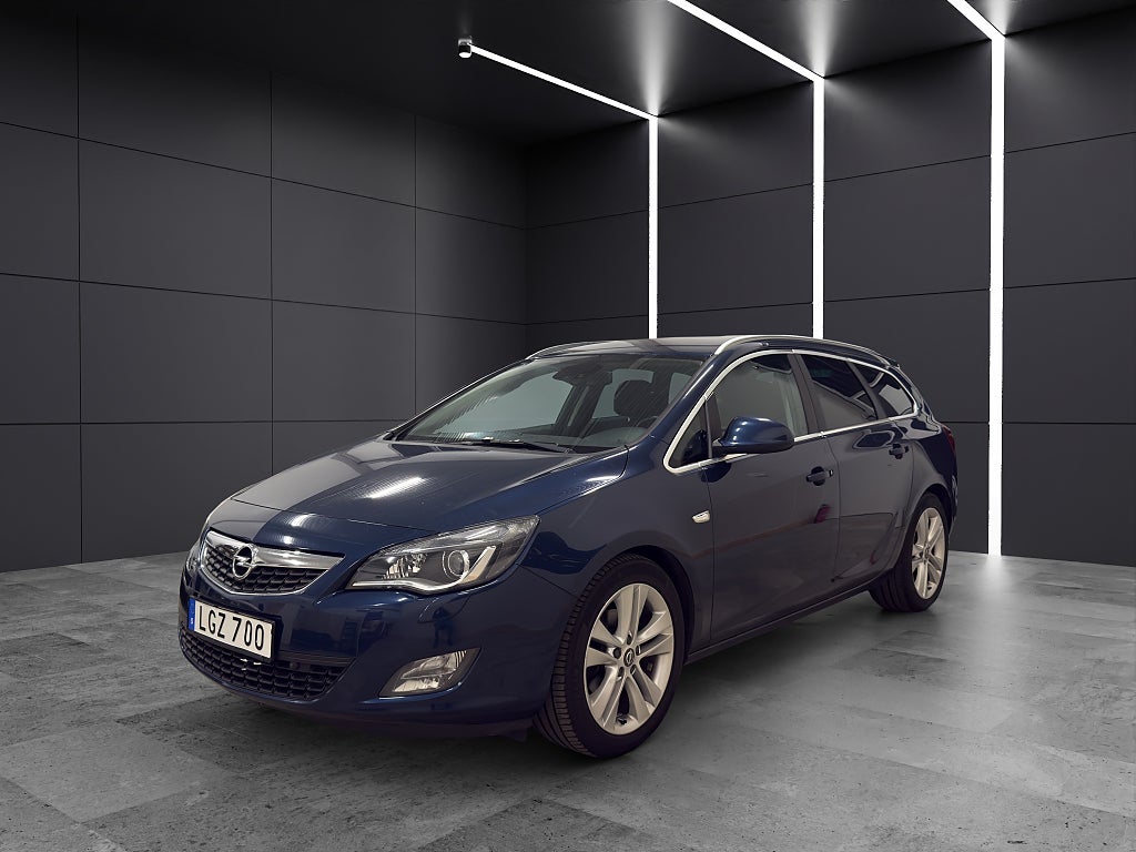 Opel Astra Sports Tourer 2.0 CDTI |NY KAMREM|NY BESIKTIGAD|