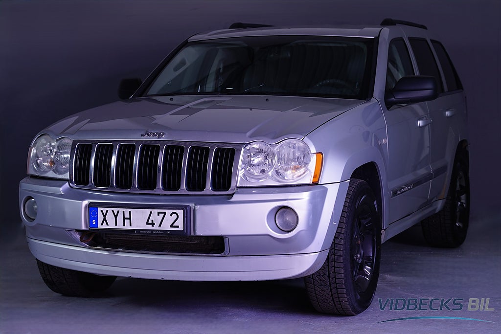 Jeep Grand Cherokee LIMITED 3.0 V6 CRD 4WD LIMITED DRAG LÄDER NYBESIKTIGAD