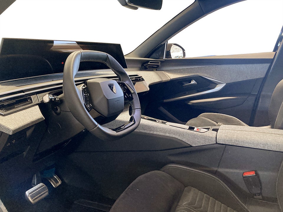 Bild på Peugeot 3008 Black Edition Ultimate+ Hybrid Aut - DEMO