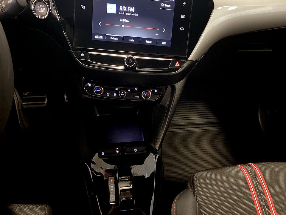 Bild på Opel Corsa GSI 1.2 PT 130hk Aut B-KAMERA CARPLAY