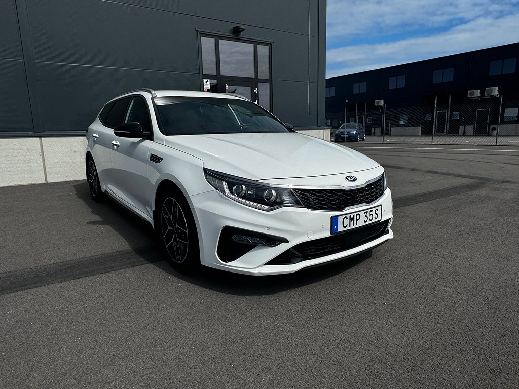 Kia Optima Sport Wagon 1.6 CRDi DCT 136hk GT-Line Värmare Drag